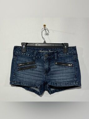 American Eagle Outfitters 100% Cotton Jean Shorts With Zipper Detail Size 4